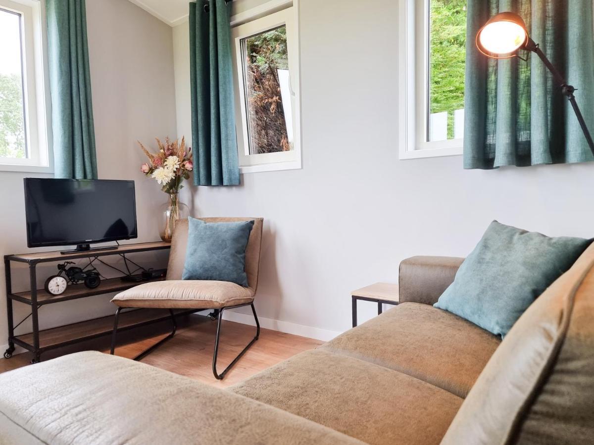 Landelijk Gelegen Chalet Ok40 Оосткапелл Экстерьер фото